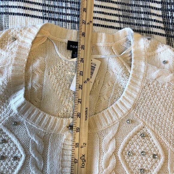 NWT Torrid Women’s Cardigan Sz 6x Cream Jewels Festive Winter Holiday - Picture 7 of 7